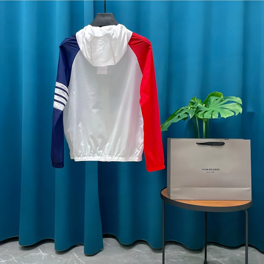 THOMBROWNE➡️ Classic Breathable ， ， ， ， ， 。 Premium uv 100， ， ， 。。 Classic ， 。 ！ ：White Gray Navy Blue Size：1/5